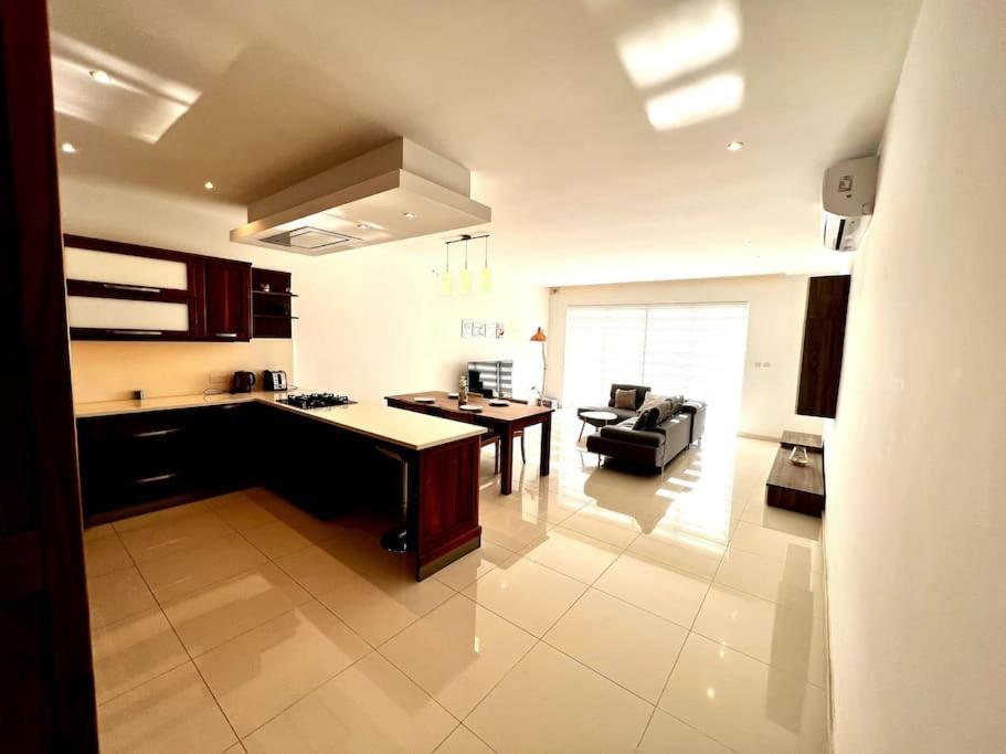 Viewline Seaview Modern 3 Bedroom Apartment Marsaxlokk Εξωτερικό φωτογραφία